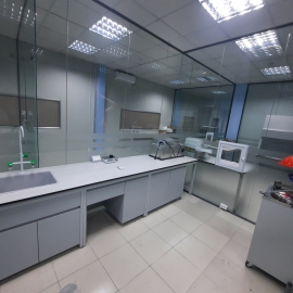 Thiết kế phòng lab đạt chuẩn