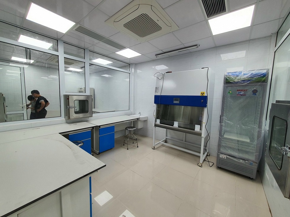 Công trình thực tế Nội thất bên trong phòng thí nghiệm bệnh viện hàng đầu tại Việt Nam